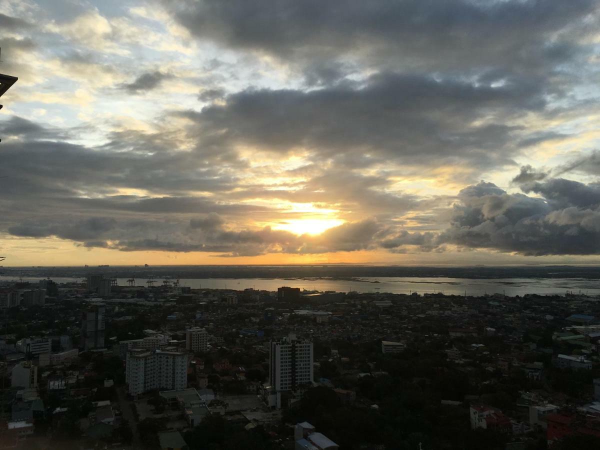 Horizons 101 - Panoramic View By St. Therese Cebu Екстер'єр фото