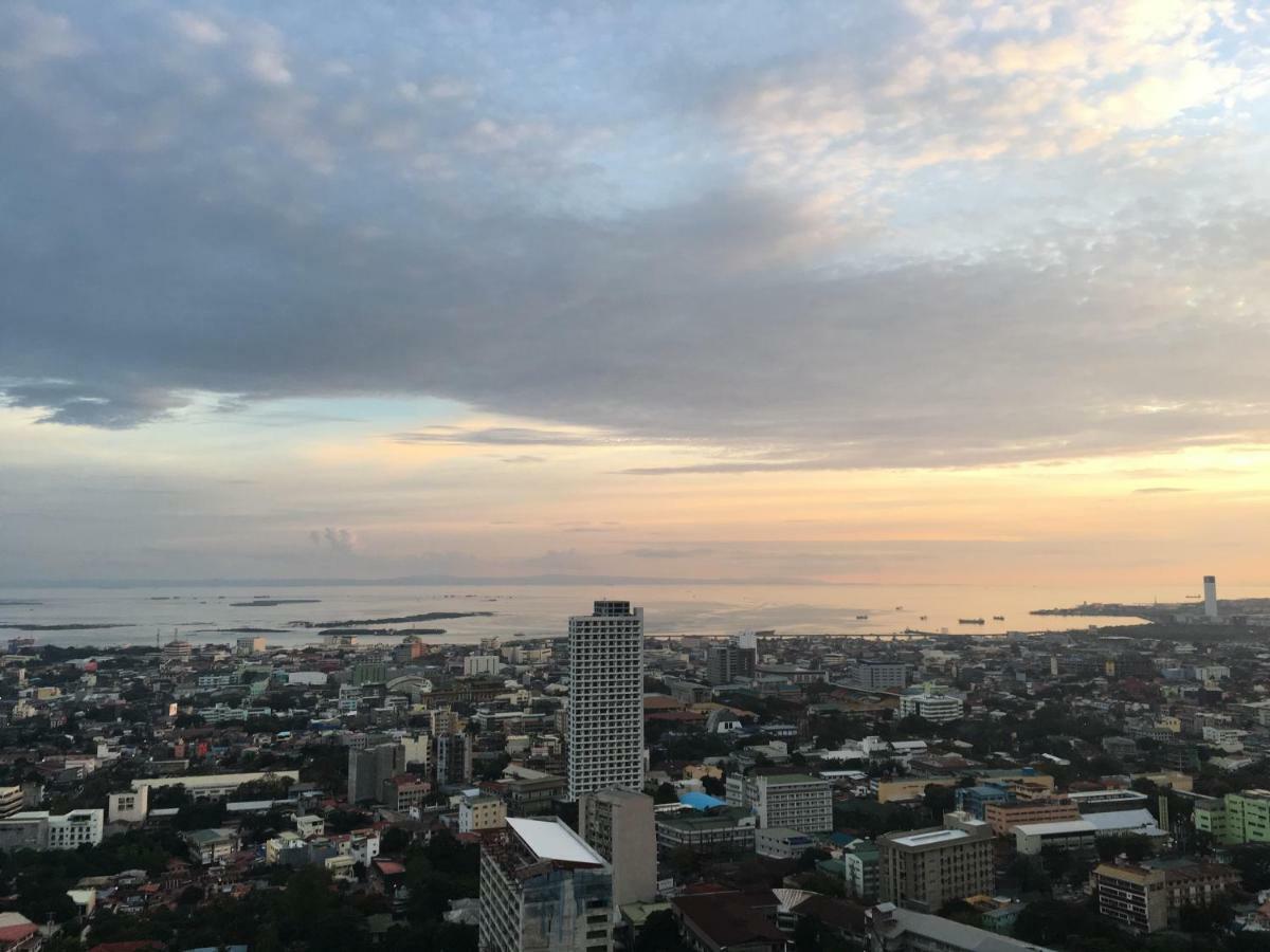 Horizons 101 - Panoramic View By St. Therese Cebu Екстер'єр фото